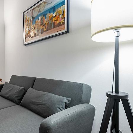 House Of Foscolo - Palazzo Cornazzani - By Host4U Apartment Pavia Exterior photo