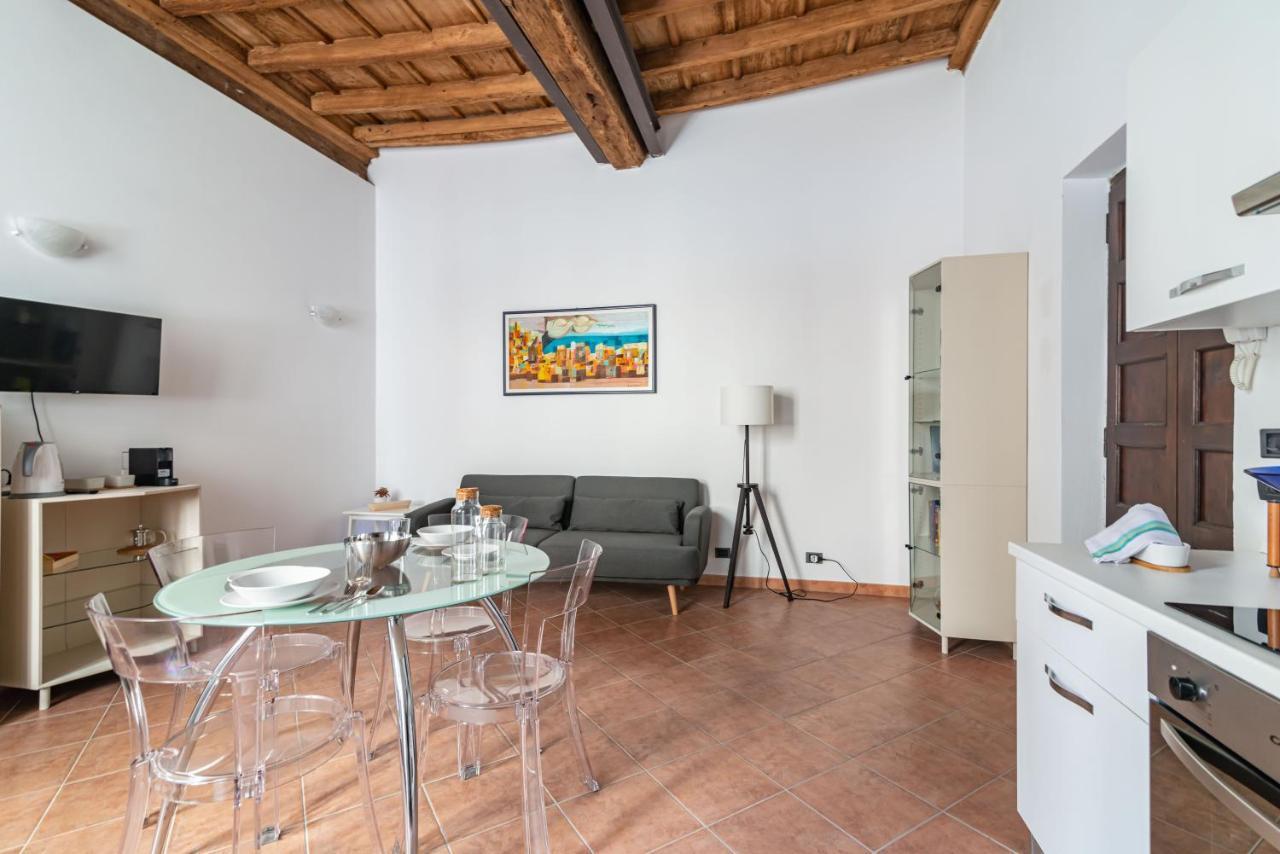 House Of Foscolo - Palazzo Cornazzani - By Host4U Apartment Pavia Exterior photo