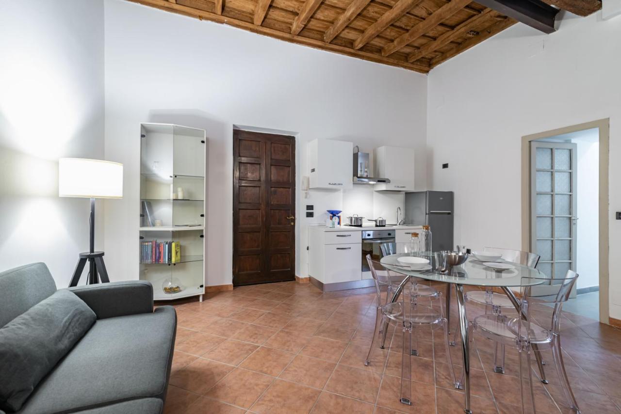 House Of Foscolo - Palazzo Cornazzani - By Host4U Apartment Pavia Exterior photo